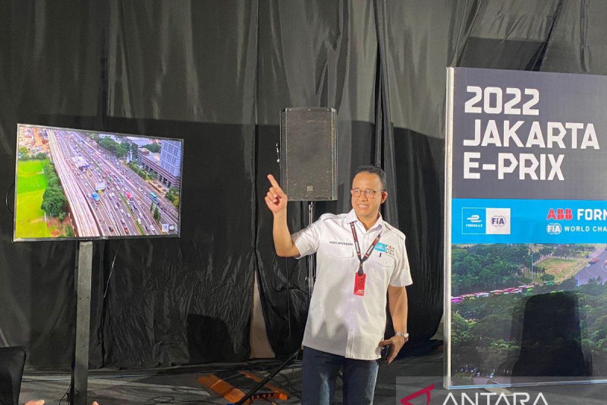 Anies sebut naik mobil listrik pabrikan Jerman lebihi "roller coaster"