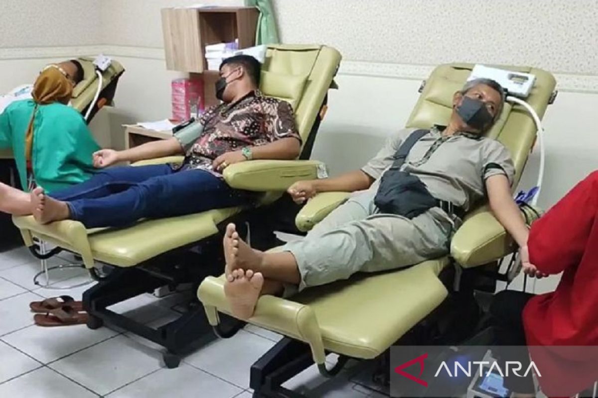 PMI Tangsel bersama PT. Dabs gelar donor dengan target 7.700 kantong darah