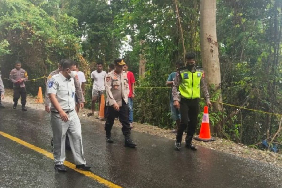 Jasa Raharja Sultra beri santunan korban kecelakaan di Kolaka Utara