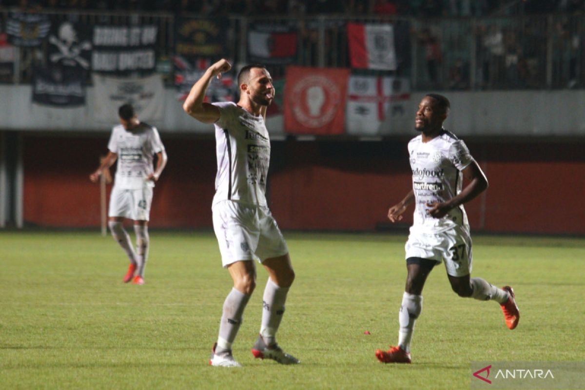 PSS kalahkan Bali United 2-1