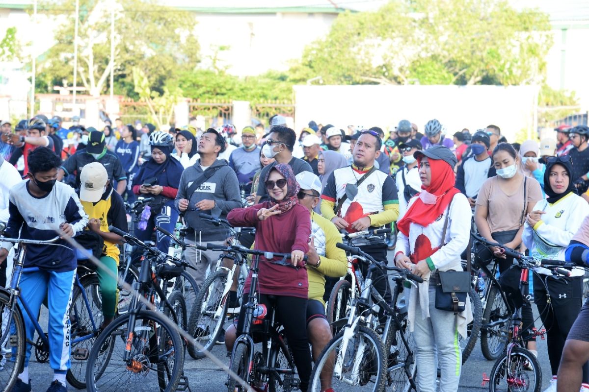 Wabup Ketapang lepas aksi sejuta sepeda satu Indonesia