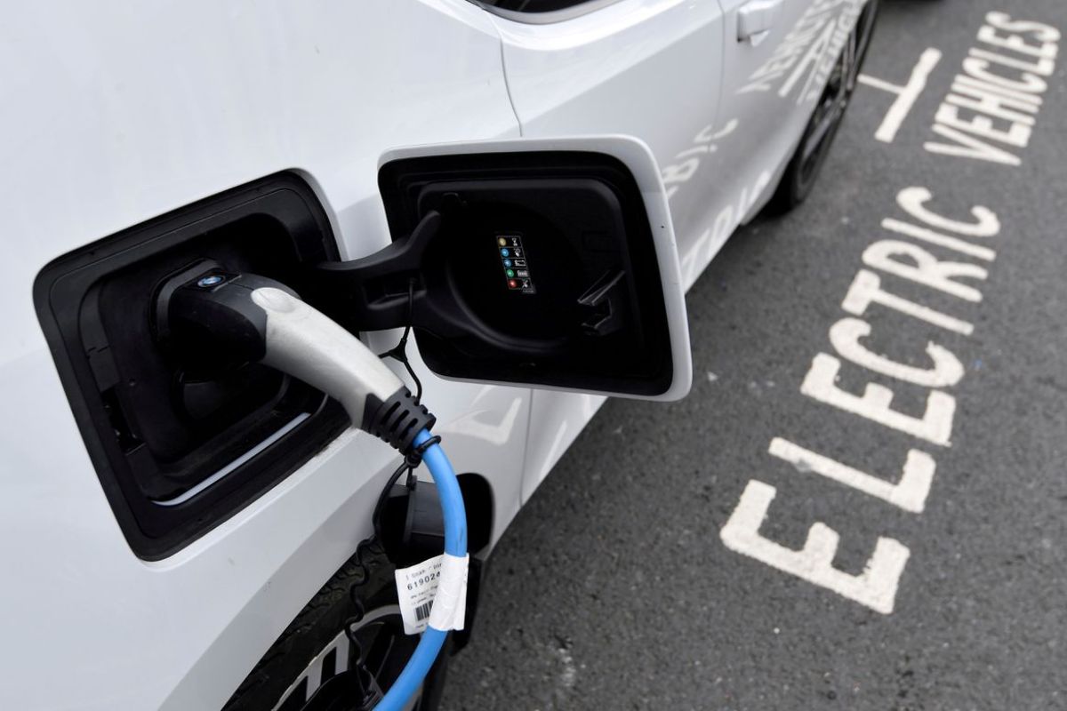 Harga lithium naik lima kali lipat seiring permintaan baterai EV