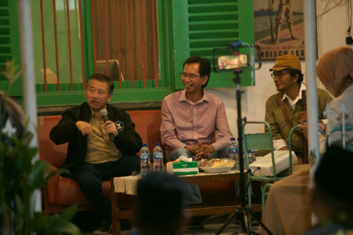 Penggiat sejarah di Surabaya siapkan pembuatan buku dan film Bung Karno