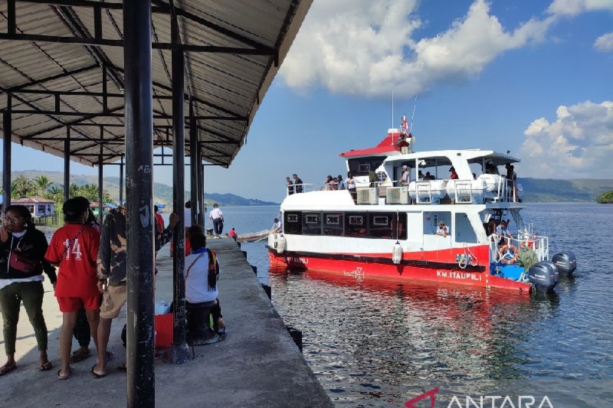 ASDP kerahkan dua kapal melayani wisata di Danau Sentani