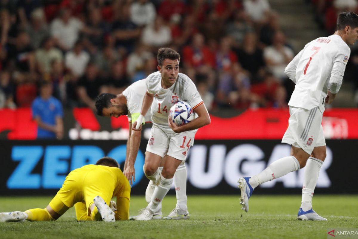 Spanyol bermain imbang 2-2 dengan Republik Ceko