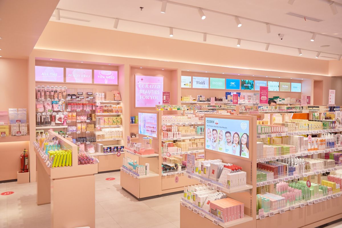 Sociolla buka belasan gerai beauty omnichannel baru di Indonesia