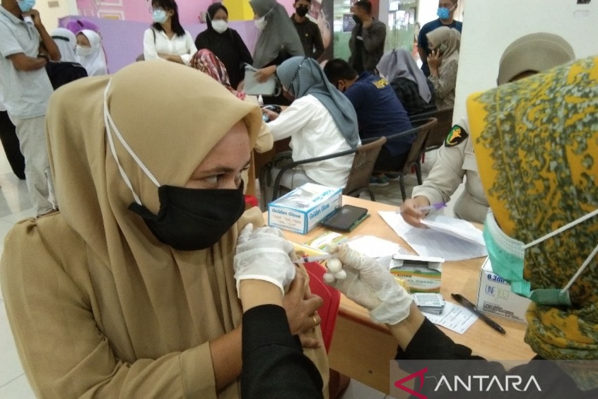 Di Kendari, penerima vaksinasi booster baru mencapai 41.545 jiwa