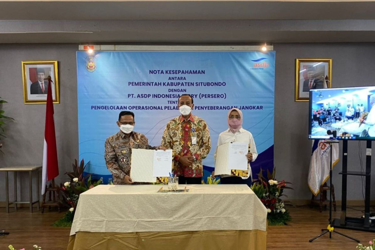 ASDP dan Pemkab Situbondo tandatangani nota kesepahaman pengelolaan operasional Pelabuhan Jangkar