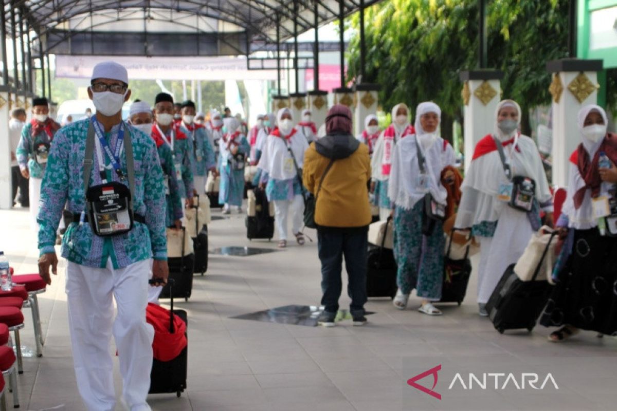 13 jch asal Grobogan tertunda berangkat karena positif COVID-19