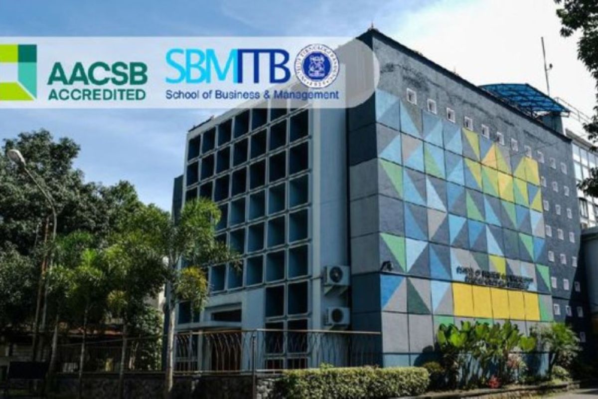 SBM ITB-Coventry University luncurkan beasiswa dua gelar doktor