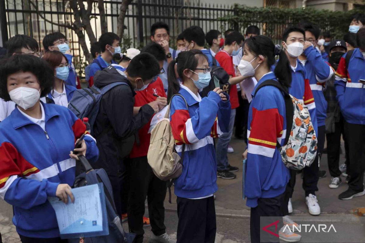 Hampir 12 juta siswa di China ikuti ujian nasional