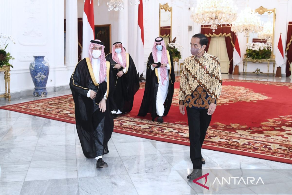 Presiden terima kunjungan Menlu Arab Saudi bahas pelaksanaan haji