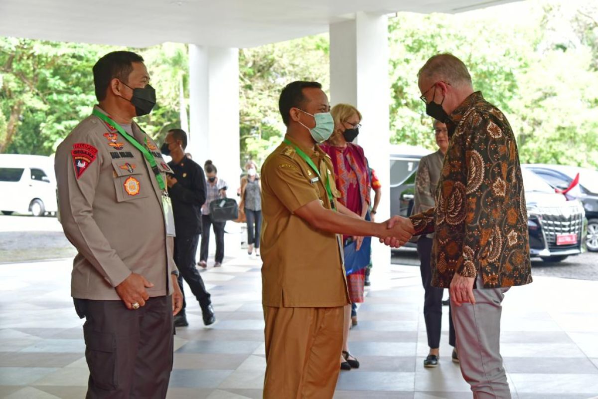 South Sulawesi Governor welcomes PM Albanese during visit to Makassar