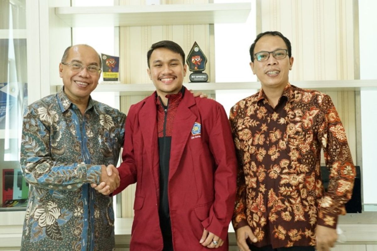 Pemain Timnas Futsal Indonesia daftar kuliah di UM Surabaya
