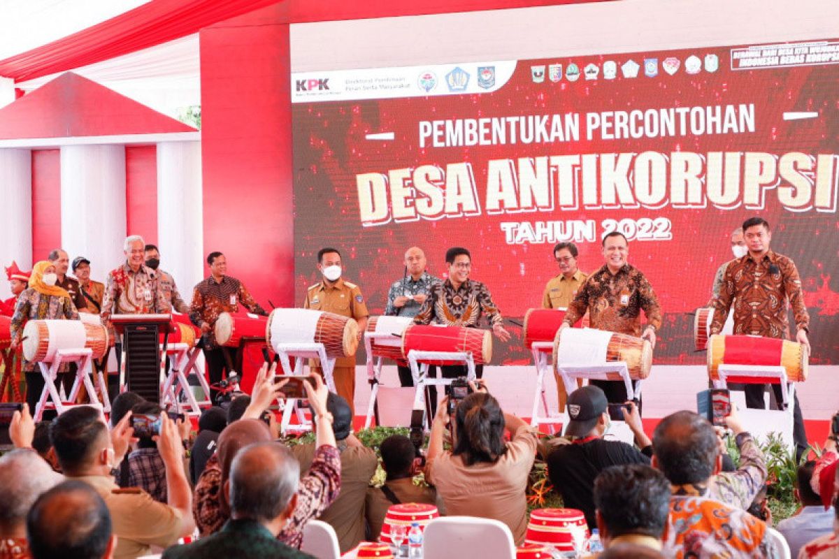 Ganjar siap  jadikan 7.809 desa di Jateng percontohan antikorupsi nasional