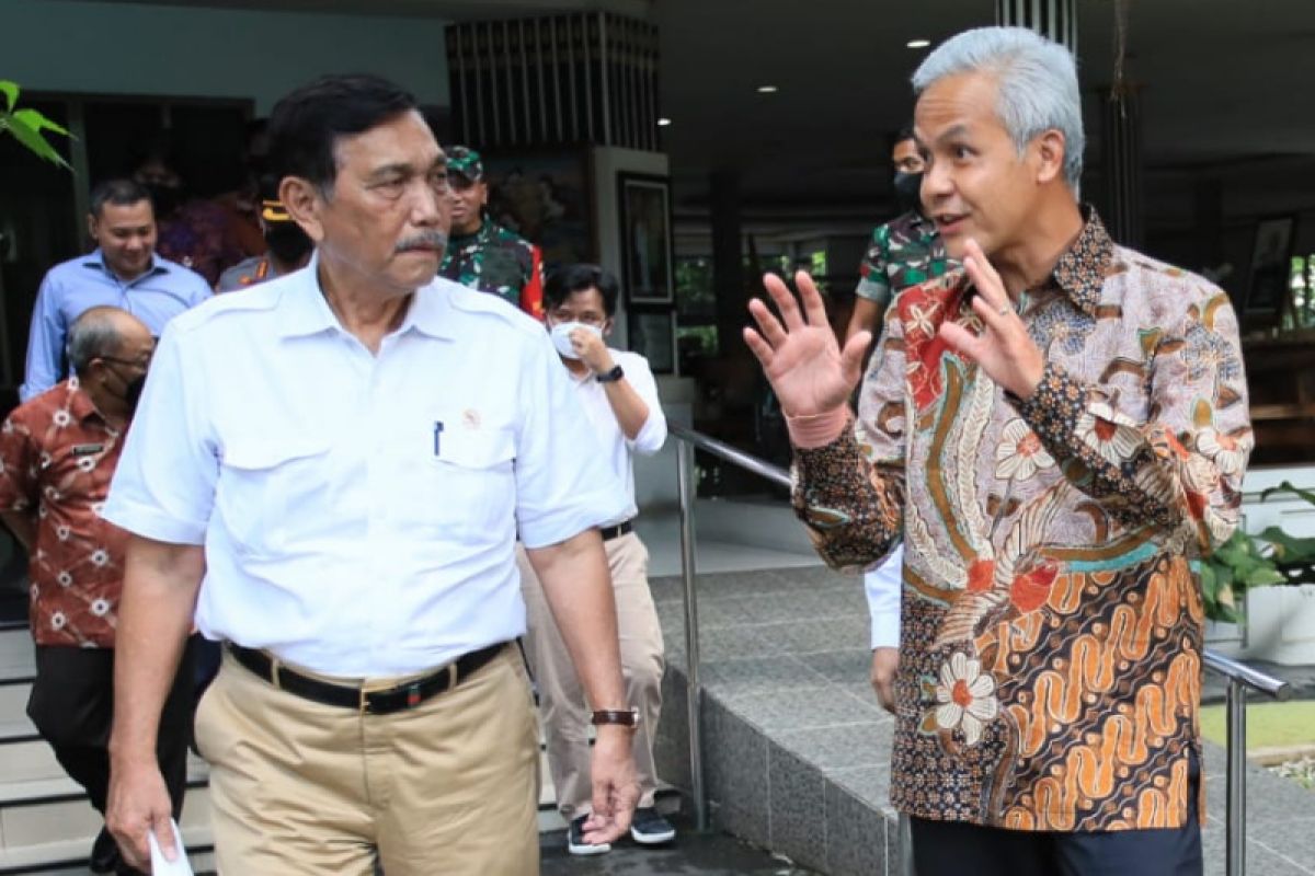 Borobudur: Minister, governor agree to postpone ticket price increase