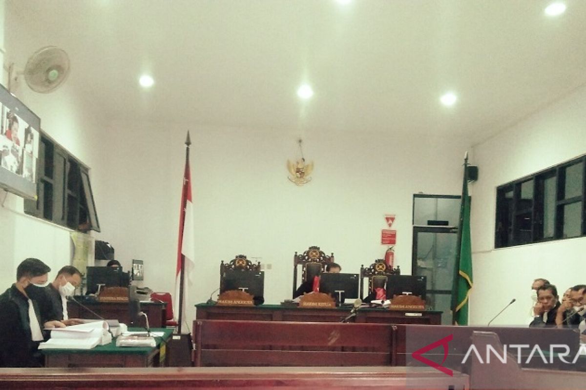 Sidang korupsi di pengadilan Tipikor Ambon terhambat jaringan internet