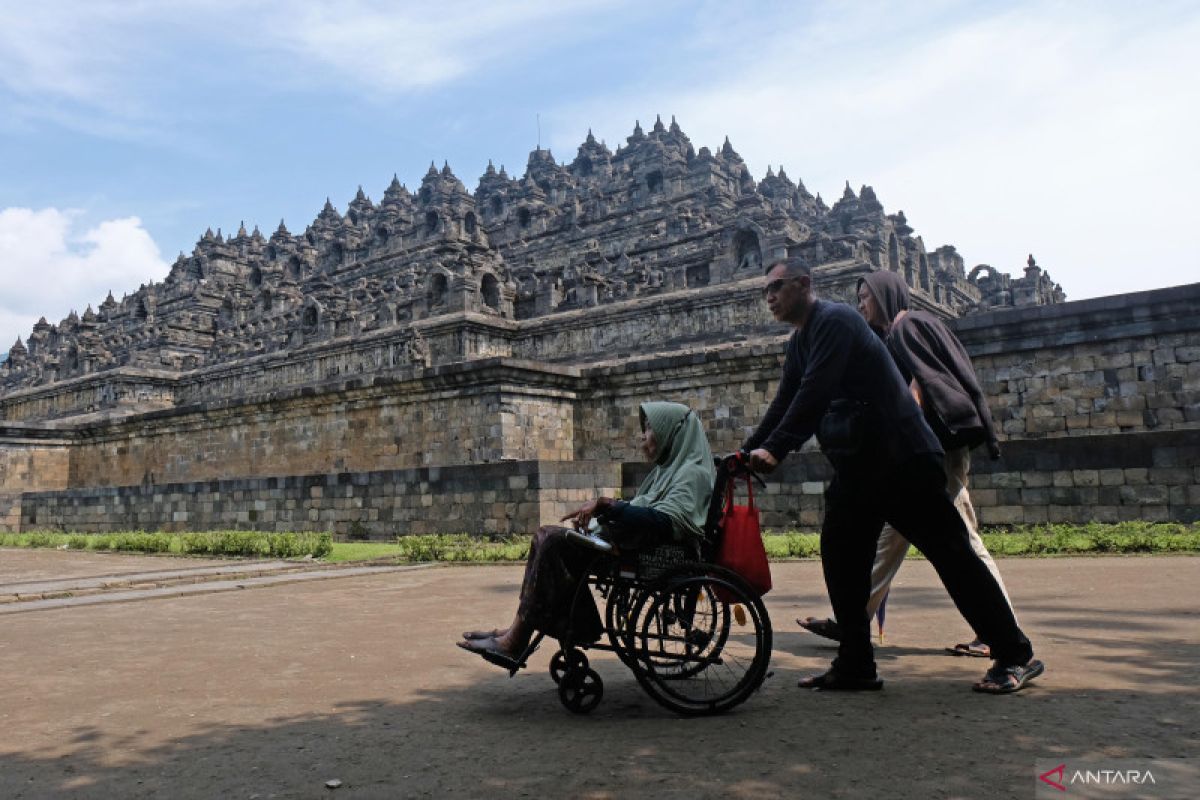 Penetapan kenaikan tarif masuk Borobudur dinilai belum tepat