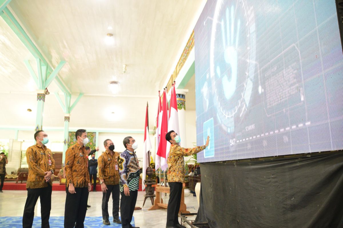 Pemkab Madiun bangun tiga aplikasi digital untuk tingkatkan layanan publik