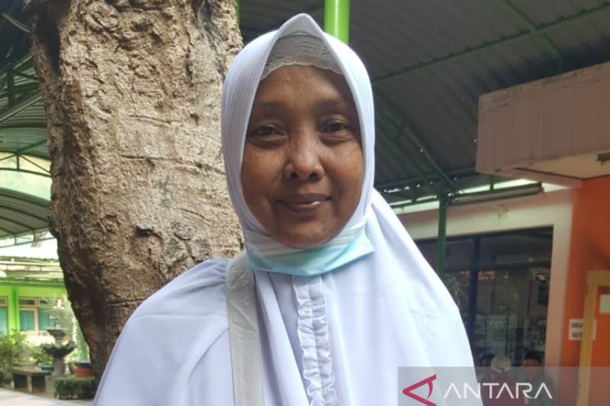 Perempuan asal Magetan berangkat haji tanpa sangu sepeser pun dari rumah