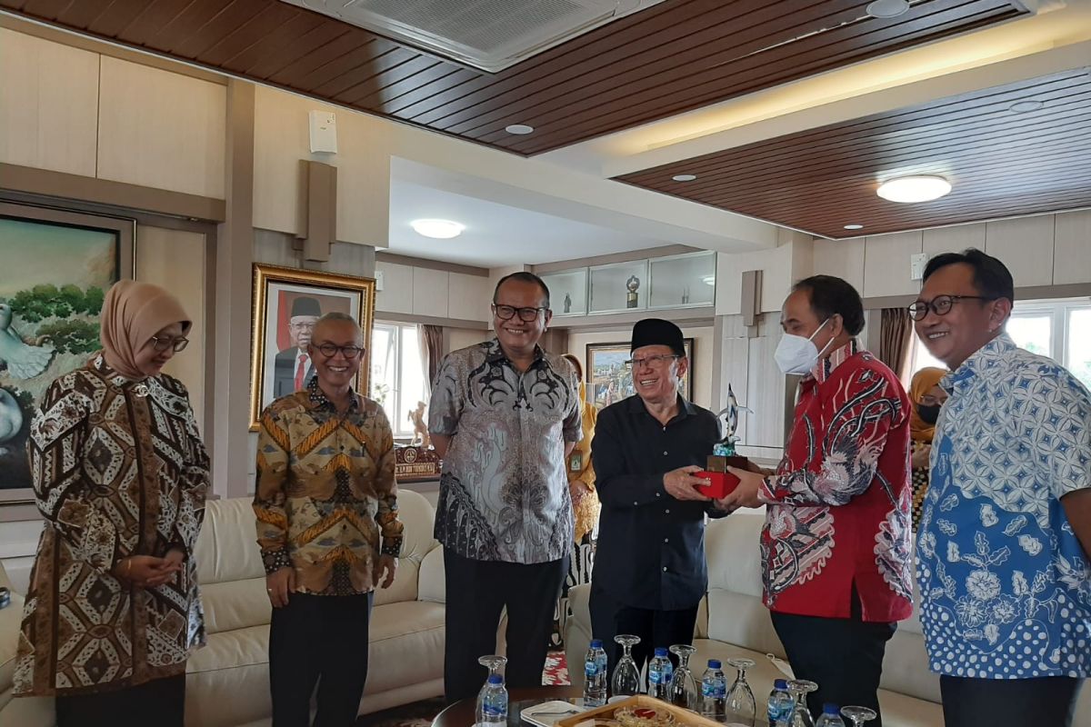 Unpas-Paguyuban Pasundan akan bangun "Etalase Kampung Sunda"