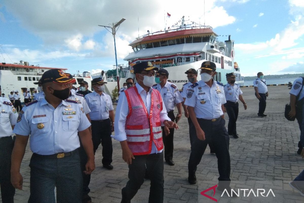 Menhub cek pelabuhan-kapal di Wakatobi bakal diresmikan Presiden Joko Widodo