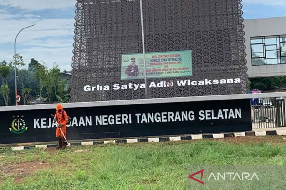 Kejari Tangsel memburu terdakwa kasus penipuan yang kabur