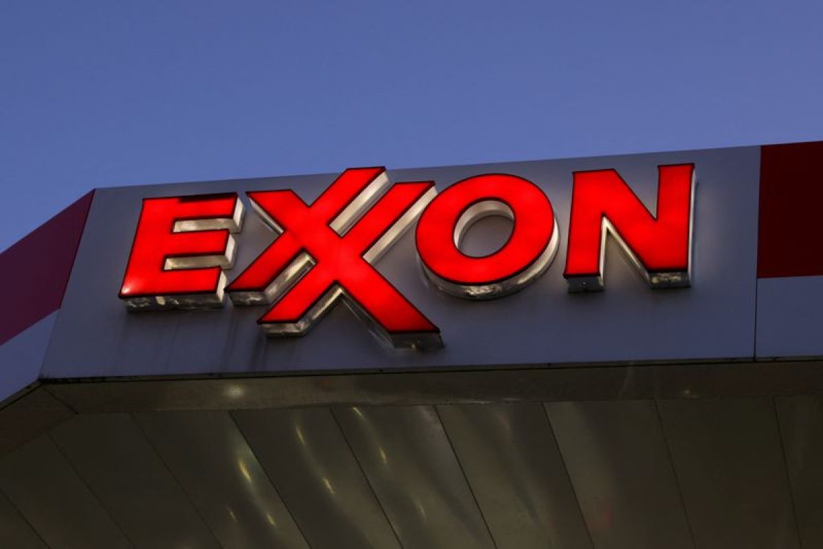 Qatar pilih Exxon, Total, Shell dan Conoco, untuk ekspansi mega-LNG