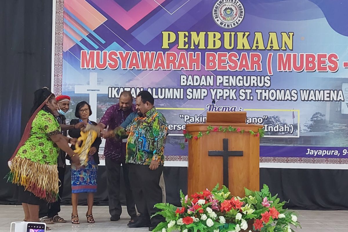 Pemprov Papua harap alumni YPPK St Thomas tingkatkan mutu pendidikan