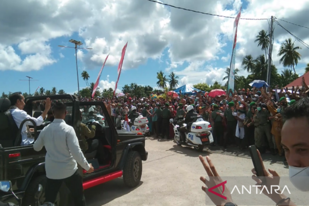 Masyarakat Wakatobi sambut kunjungan Presiden Jokowi