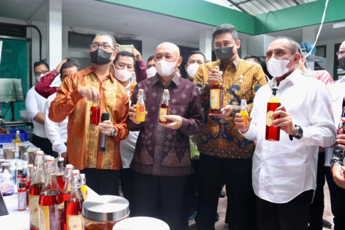 Wali Kota Medan harapkan minyak goreng merah solusi atasi stunting