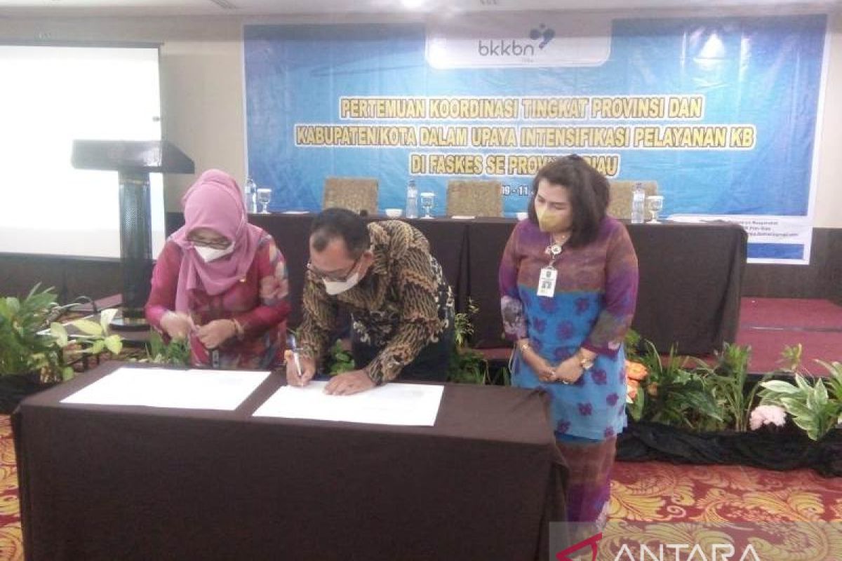 BKKBN Riau sasar PUS karyawan perkebunan jadi peserta KB aktif