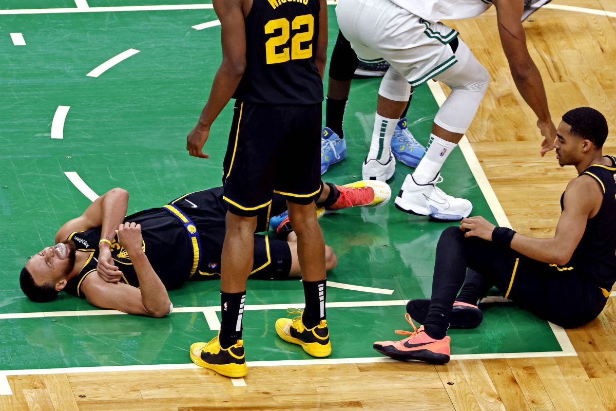 Abaikan cedera, Stephen Curry siap mainkan gim keempat final NBA