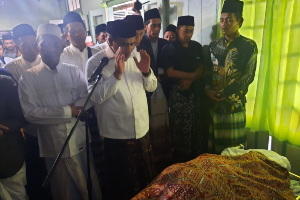 Wagub Jateng: Saya bersaksi Mbah Dim ahli surga