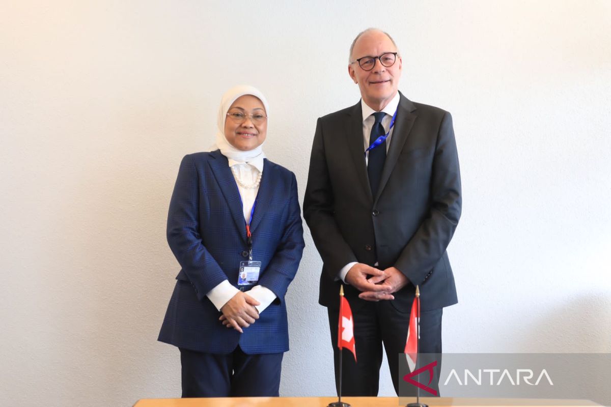 Minister meets Swiss official to strengthen employment cooperation