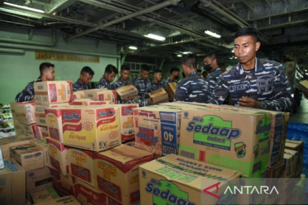 TNI AL kirim bantuan untuk korban gempa ke Mamuju