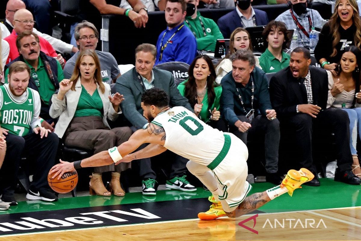 Autokritik Jayson Tatum seusai Celtics menyerah dari Warriors di Gim 4