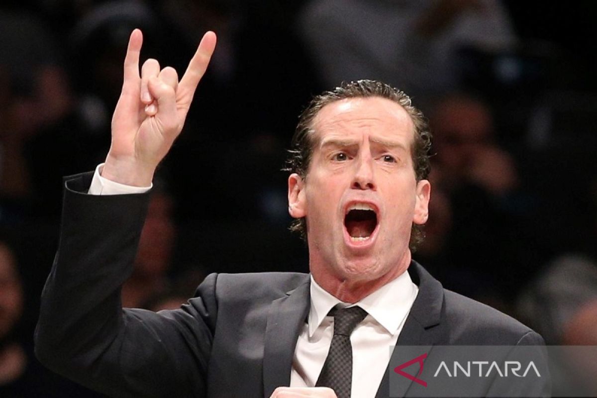 Charlotte Hornets bajak asisten pelatih Warriors Kenny Atkinson