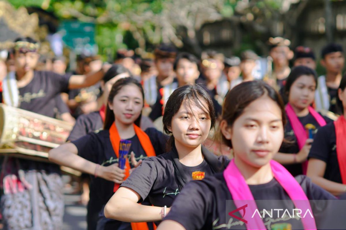 Mahasiswa ITB STIKOM Bali pentaskan 