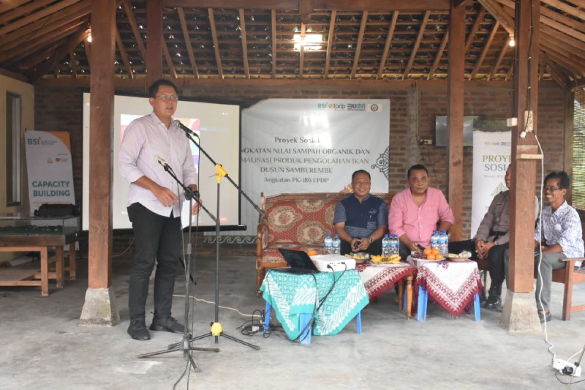Wabup Sleman membuka Proyek Sosial LPDP di Kampung Minapadi Samberembe