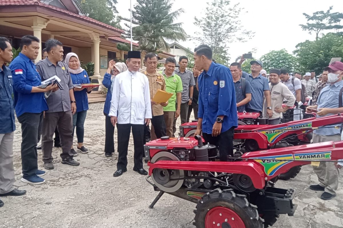 Tujuh kelompok tani Merangin peroleh bantuan