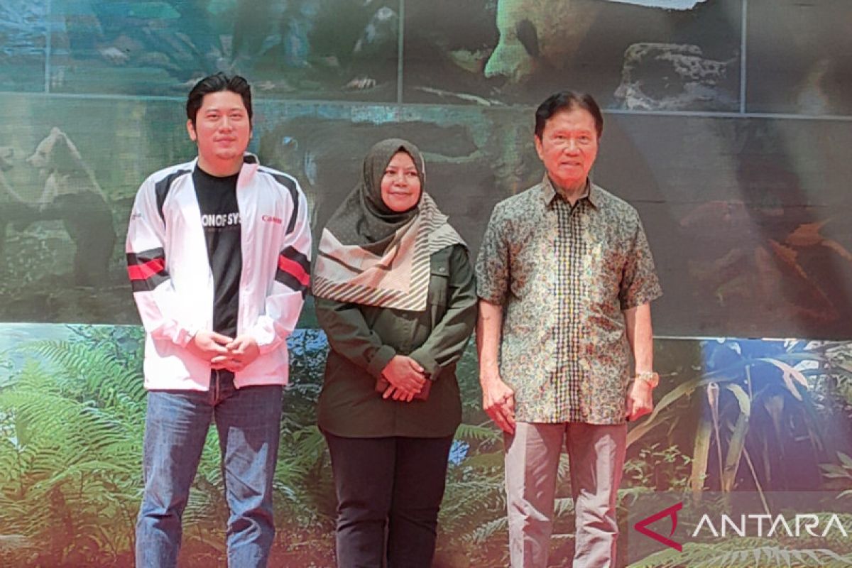 Taman Safari dan KLHK selenggarakan lomba foto dan video satwa 2022