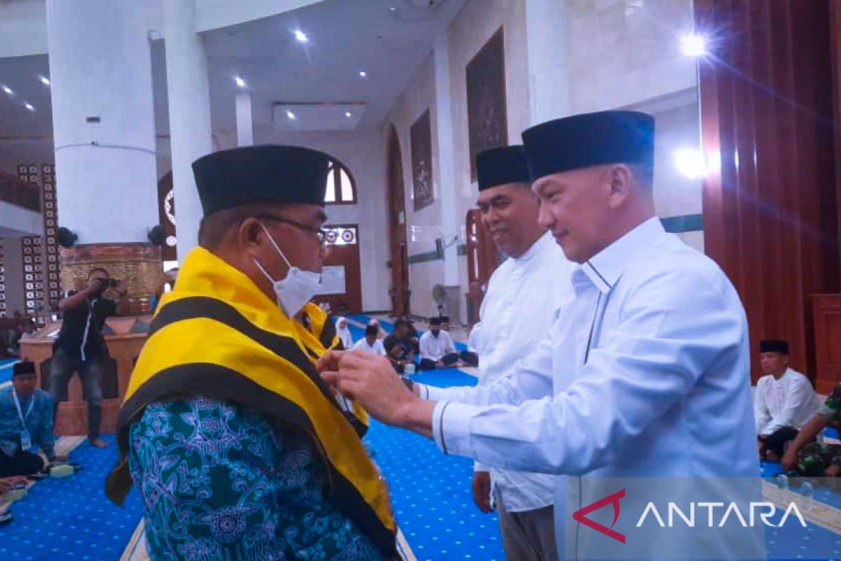 Pemerintah Natuna lepas 46 calon haji ke Batam