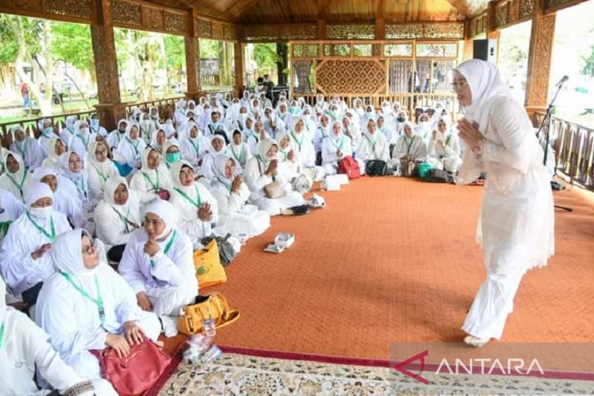 Pemkab Purwakarta lanjutkan tradisi antar-jemput calhaj dengan kendaraan dinas
