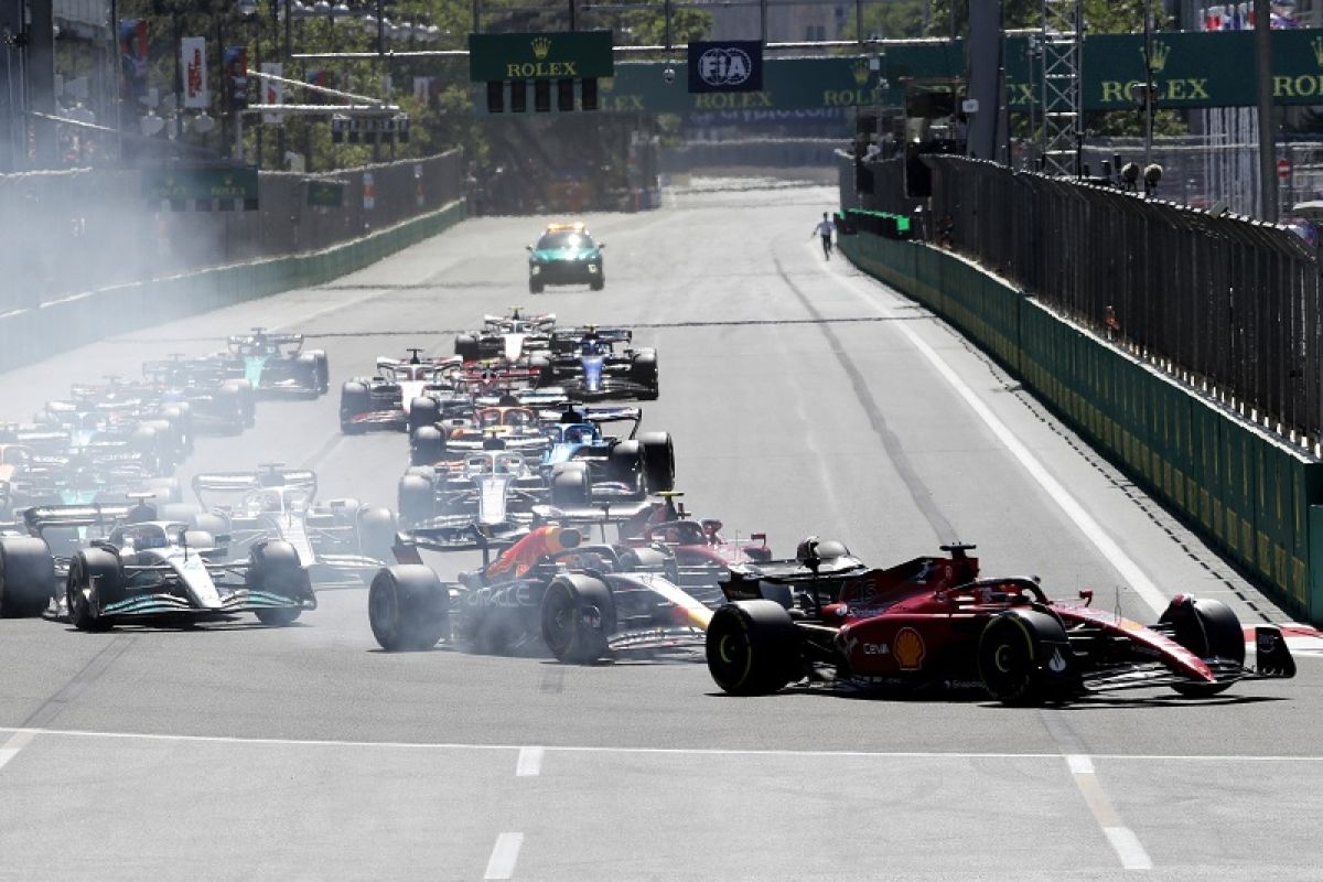 Duet Ferrari gagal finis GP Azerbaijan