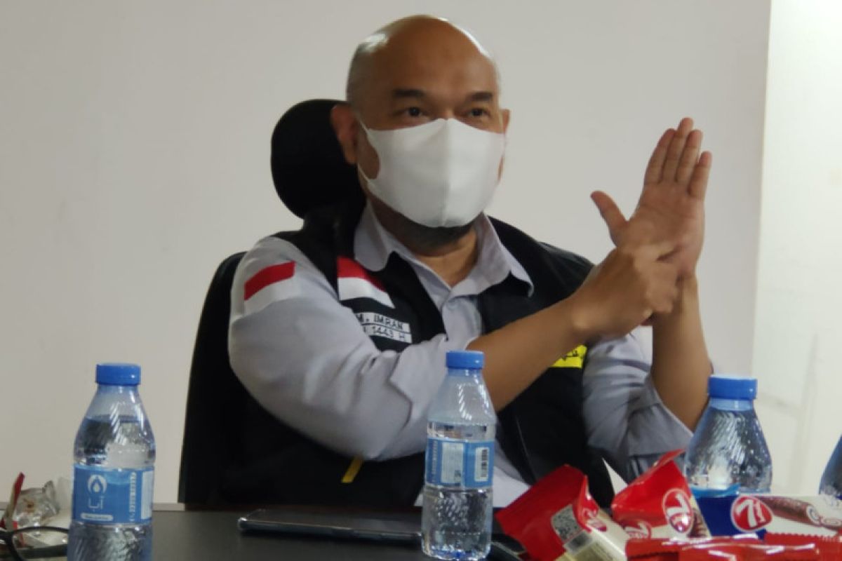 Jamaah calon haji Indonesia diminta pakai alas kaki saat di Tanah Suci