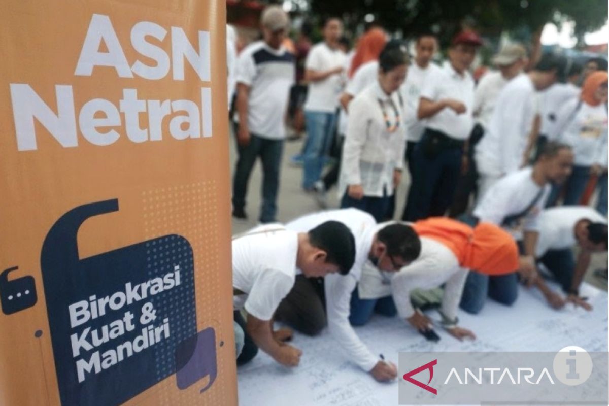 Bawaslu Sulsel: ASN Pemprov harus mundur sebelum berpartai - ANTARA News