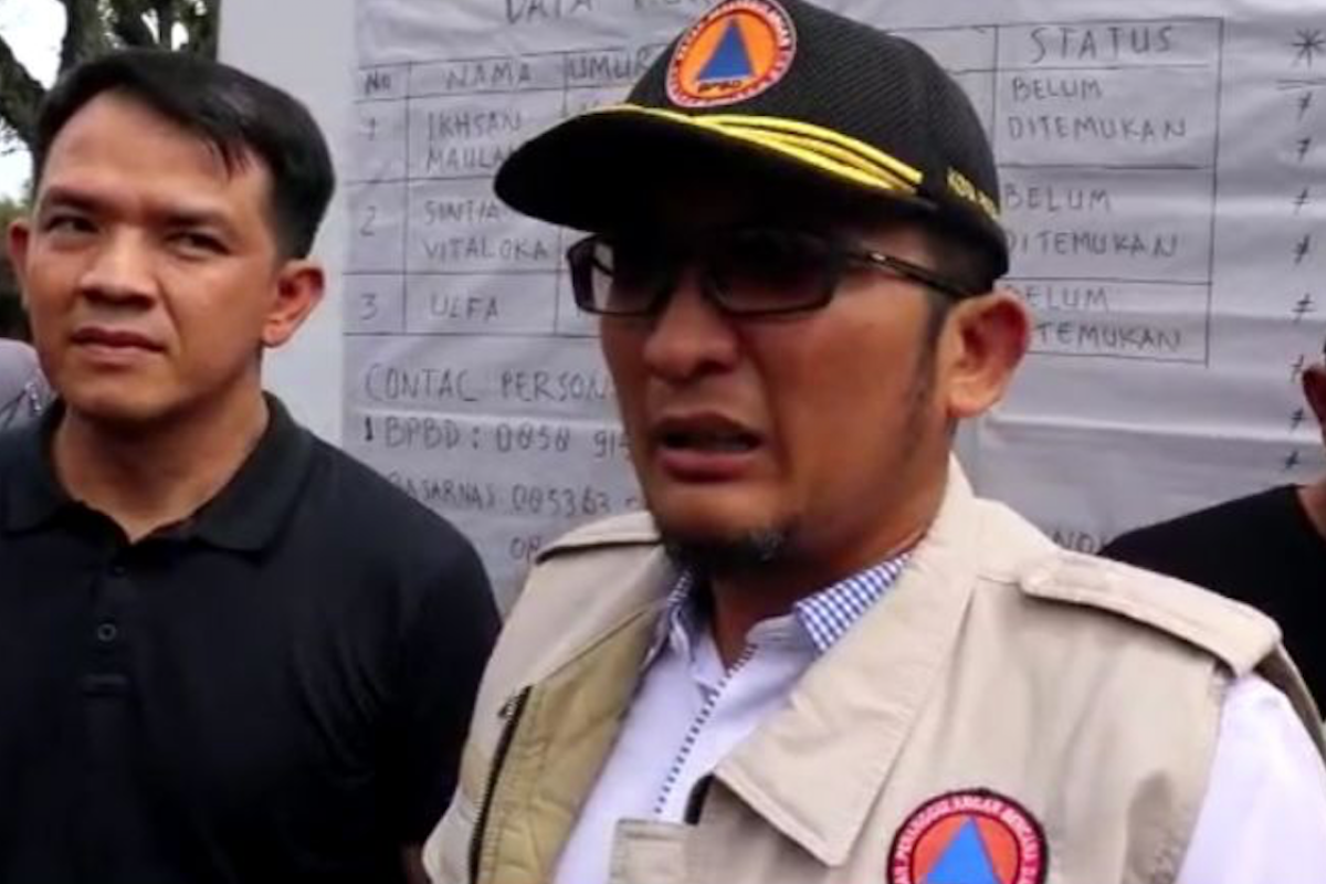 Wako Padang pastikan pencarian tiga siswa hanyut tetap dilanjutkan