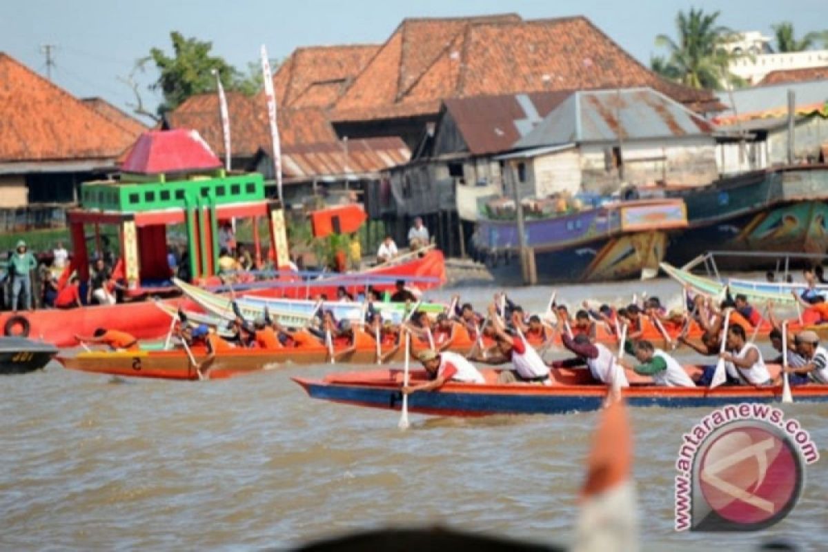 Lomba dayung perahu meriahkan Festival Olahraga Rekreasi Nasional
