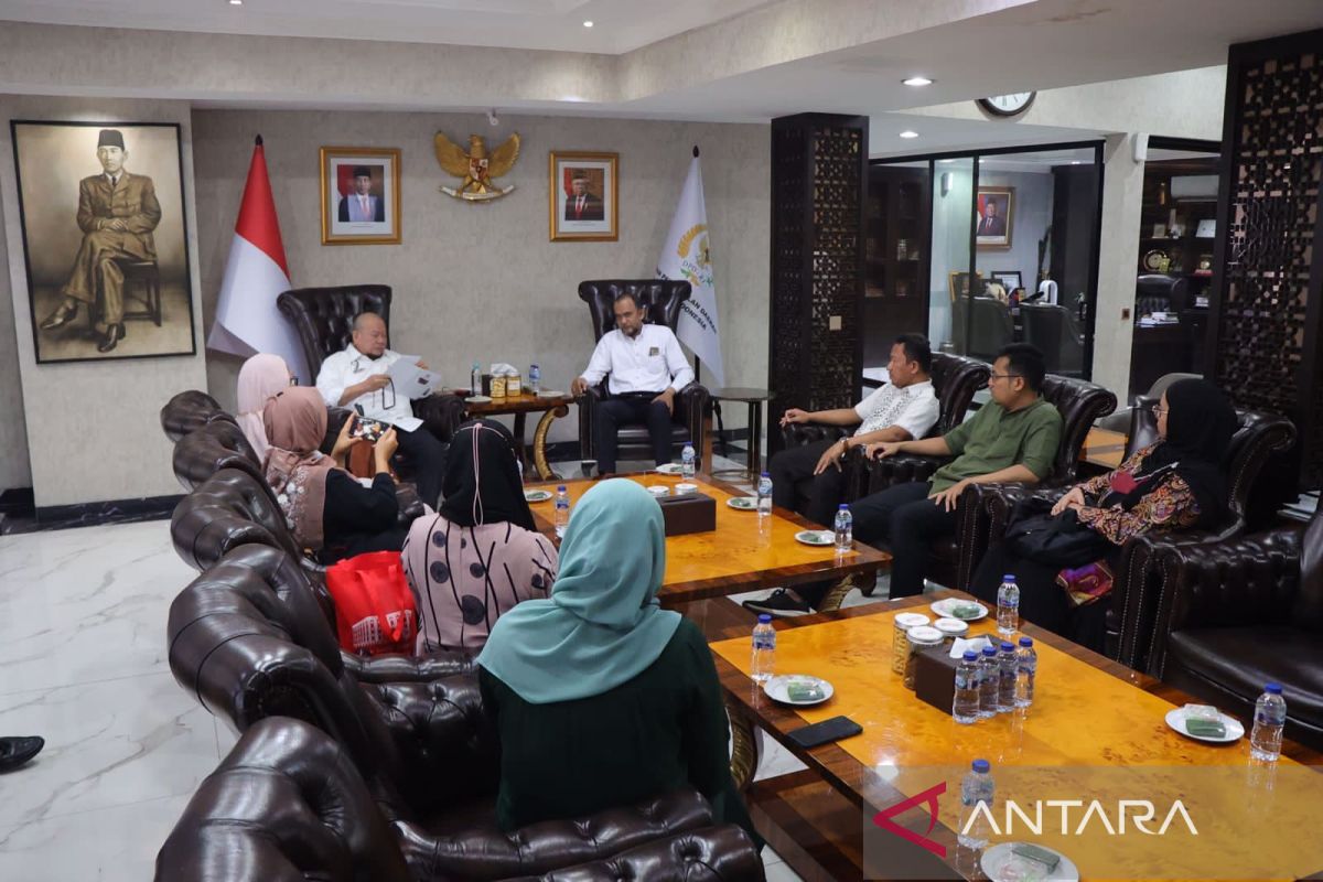 Ketua DPD minta Panglima TNI fasilitasi relawan MER-C ke Palestina